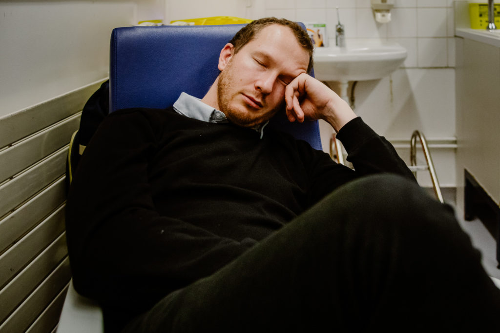 Reportage d'accouchement collectif carmin