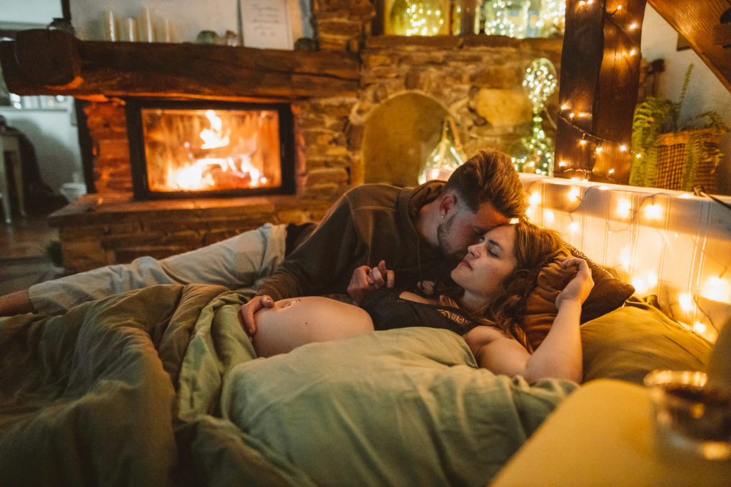 Reportage d'accouchement collectif carmin