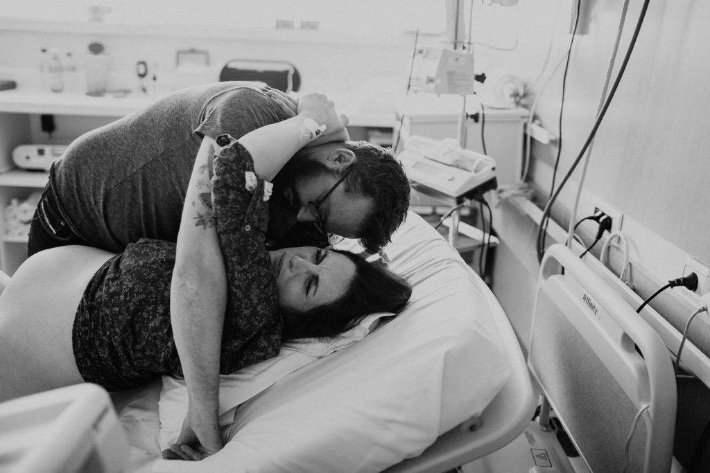 Reportage d'accouchement Dorothee Buteau Collectif Carmin
