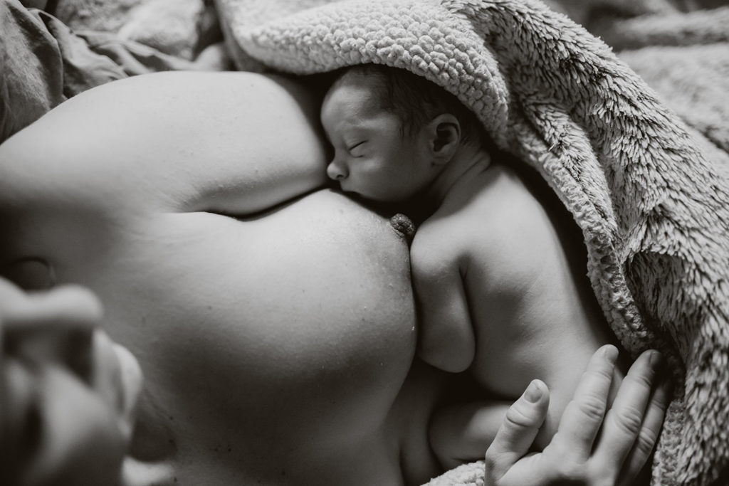 Reportage d'accouchement Lucile Auregan Collectif Carmin