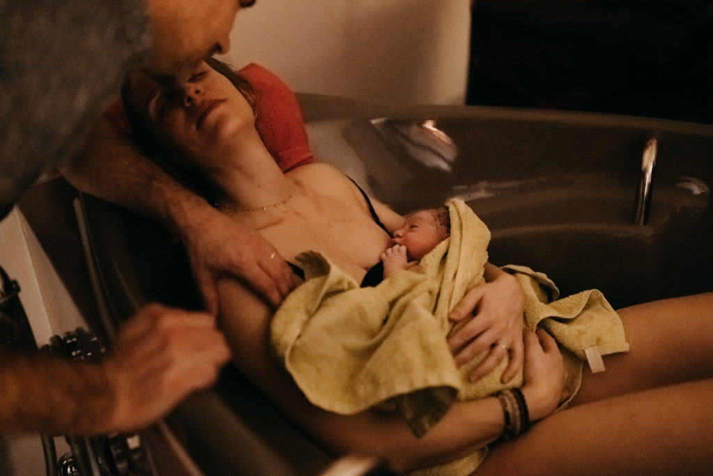 Reportage d'accouchement Isabelle Neves Collectif Carmin