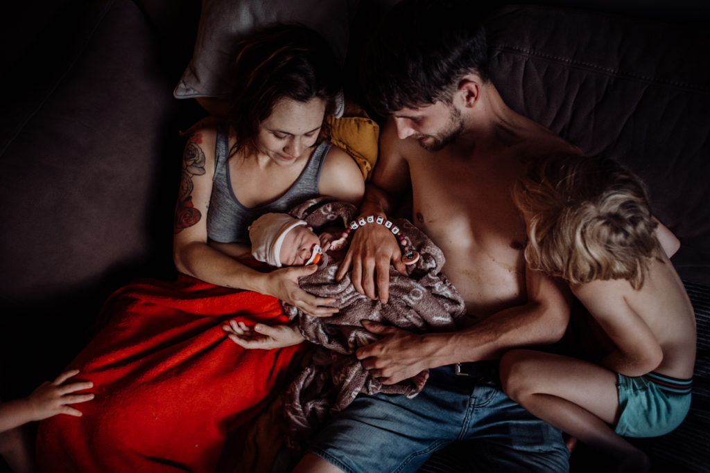 Reportage d'accouchement Orsolya Elek Collectif Carmin