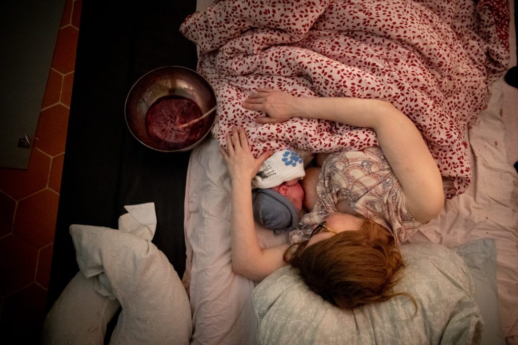 Reportage d'accouchement Alexandra Bellanger Collectif Carmin