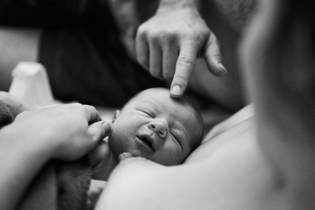 Reportage d'accouchement Marie Cavelier Collectif Carmin