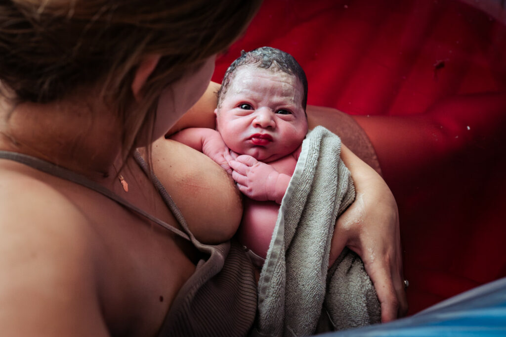 Reportage d'accouchement Sarah Koehler Collectif Carmin