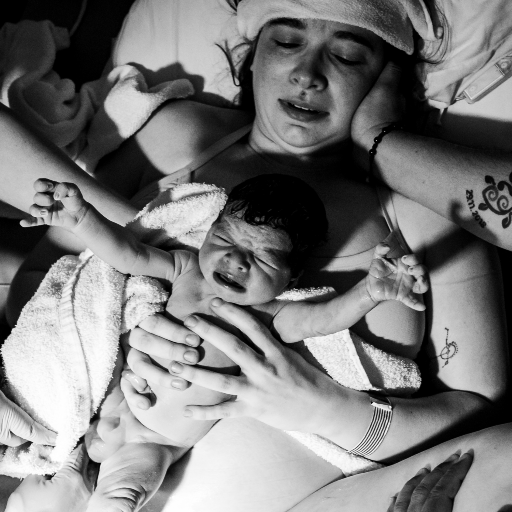 Reportage d'accouchement Collectif Carmin