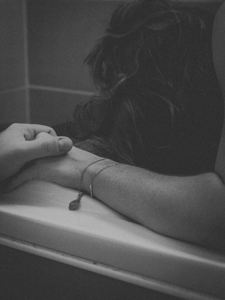 Reportage d'accouchement Pauline Clerget Collectif Carmin