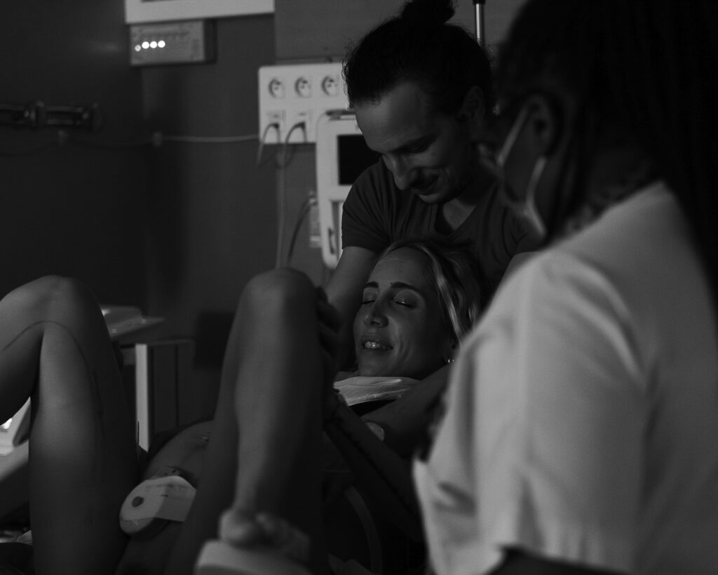 Reportage accouchement Juliette Haas Collecif Carmin