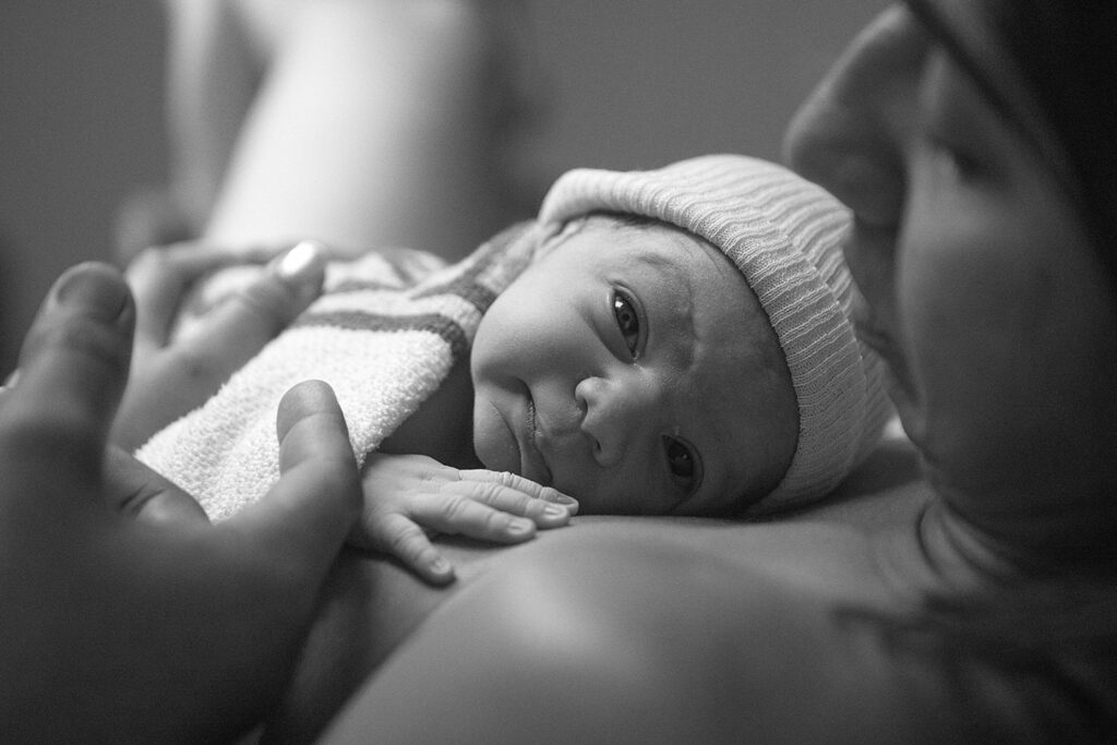 Reportage accouchement Delphine Haremza Collectif Carmin