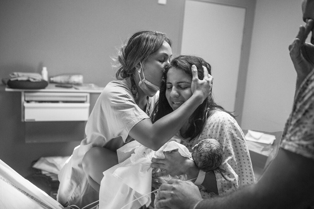 Reportage accouchement Delphine Haremza Collectif Carmin